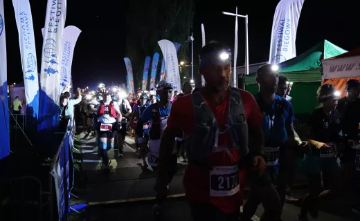 Największe wyzwanie Festiwalu Biegowego! Bieg na 100 km wystartował w środku nocy - 29